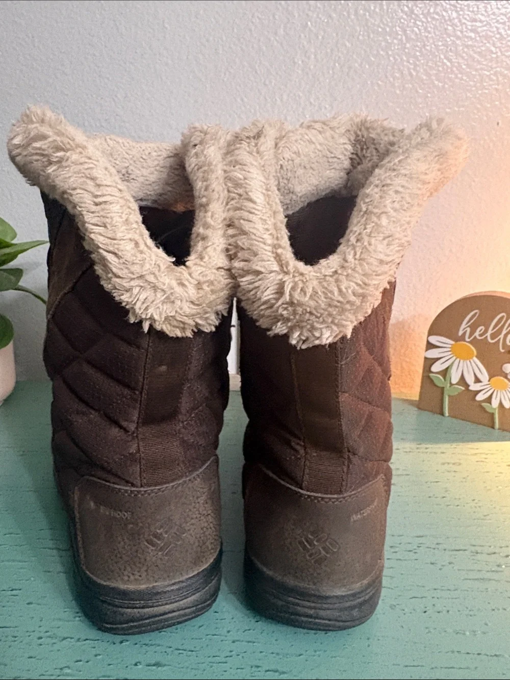 Columbia Brown Faux-Fur Trim Winter Lace-Up Boots